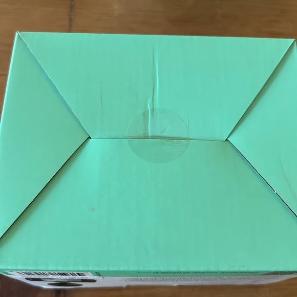 NIB Dash Camera-New in unopened box HD Dash Camera.  Purchased new & never used. - Picture 6 of 7